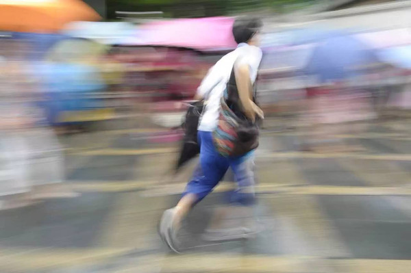 廣州暴雨突襲，高考繼續_除濕機廠家